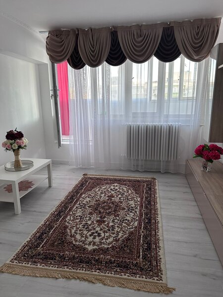 Lizeanu, la 5 min. metrou Obor, apartament de vanzare.